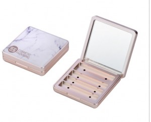 New design 4  color eyeshadow case with  mirror OEM empty plastic case